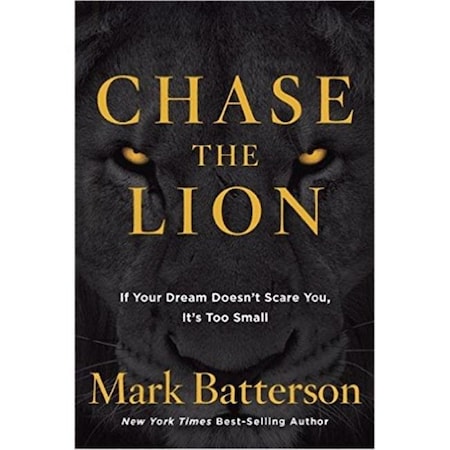 Multnomah Publishers Multnomah Publishers 090540 Chase The Lion by Batterson Mark 90540